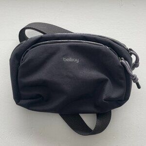Bellroy Venture Hip Pack/Sling - 1.5L - Black - Like New